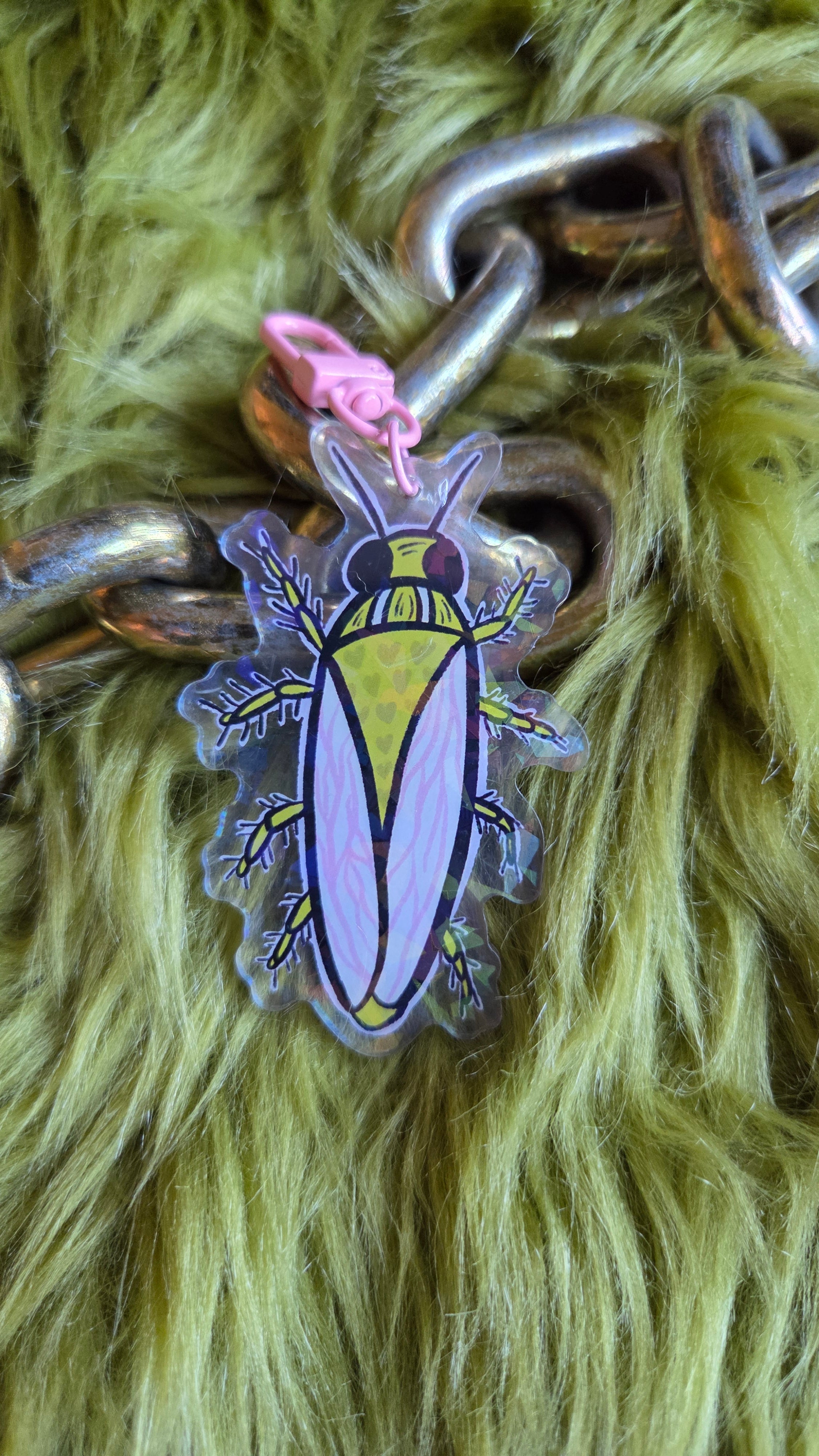 Roach Creepy Krawlie Keychain