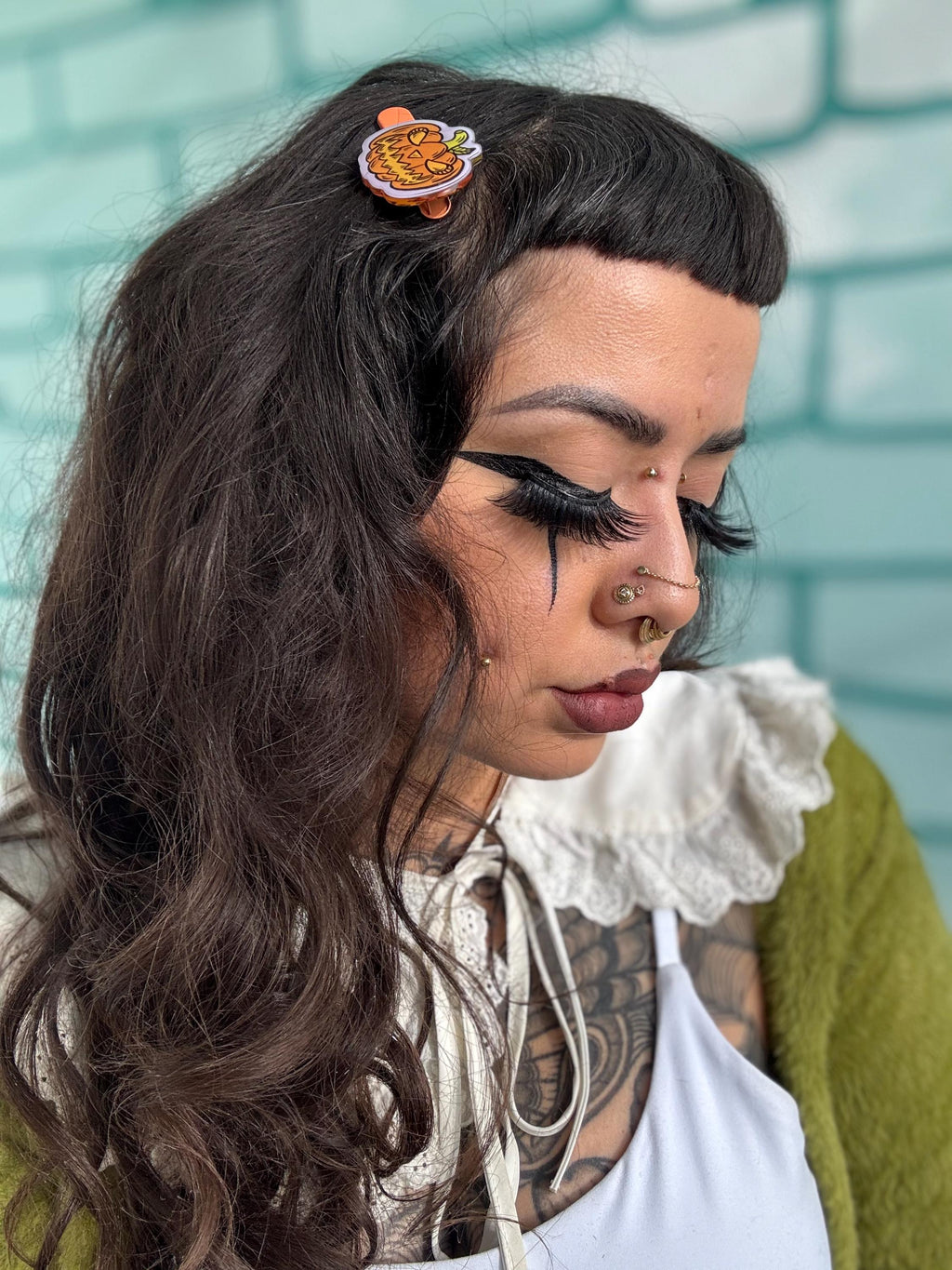 pumpkin hair / book clip